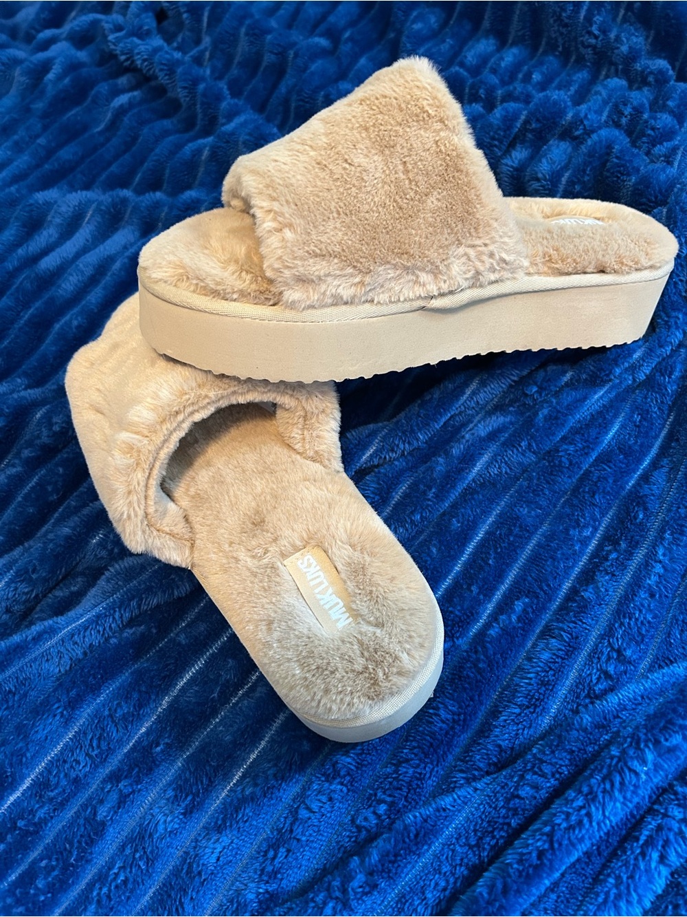 Muk Luks Plush Tan Slide Slippers